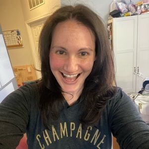 Meet your Posher, Cheryl